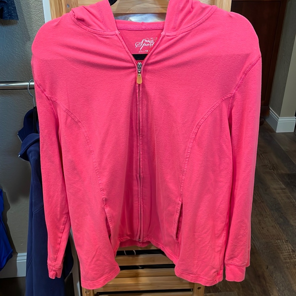 Pink Style & Co Sport Zip Hoodie